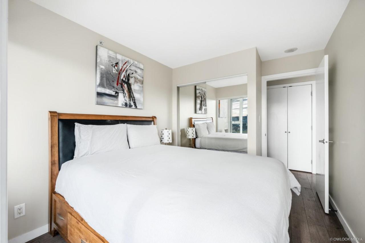 Explore Vancouver Downtown From Luxury 1 Bed/Bath المظهر الخارجي الصورة